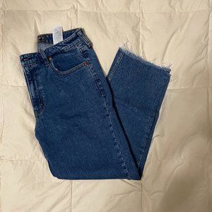 Bundle of jeans and two tops